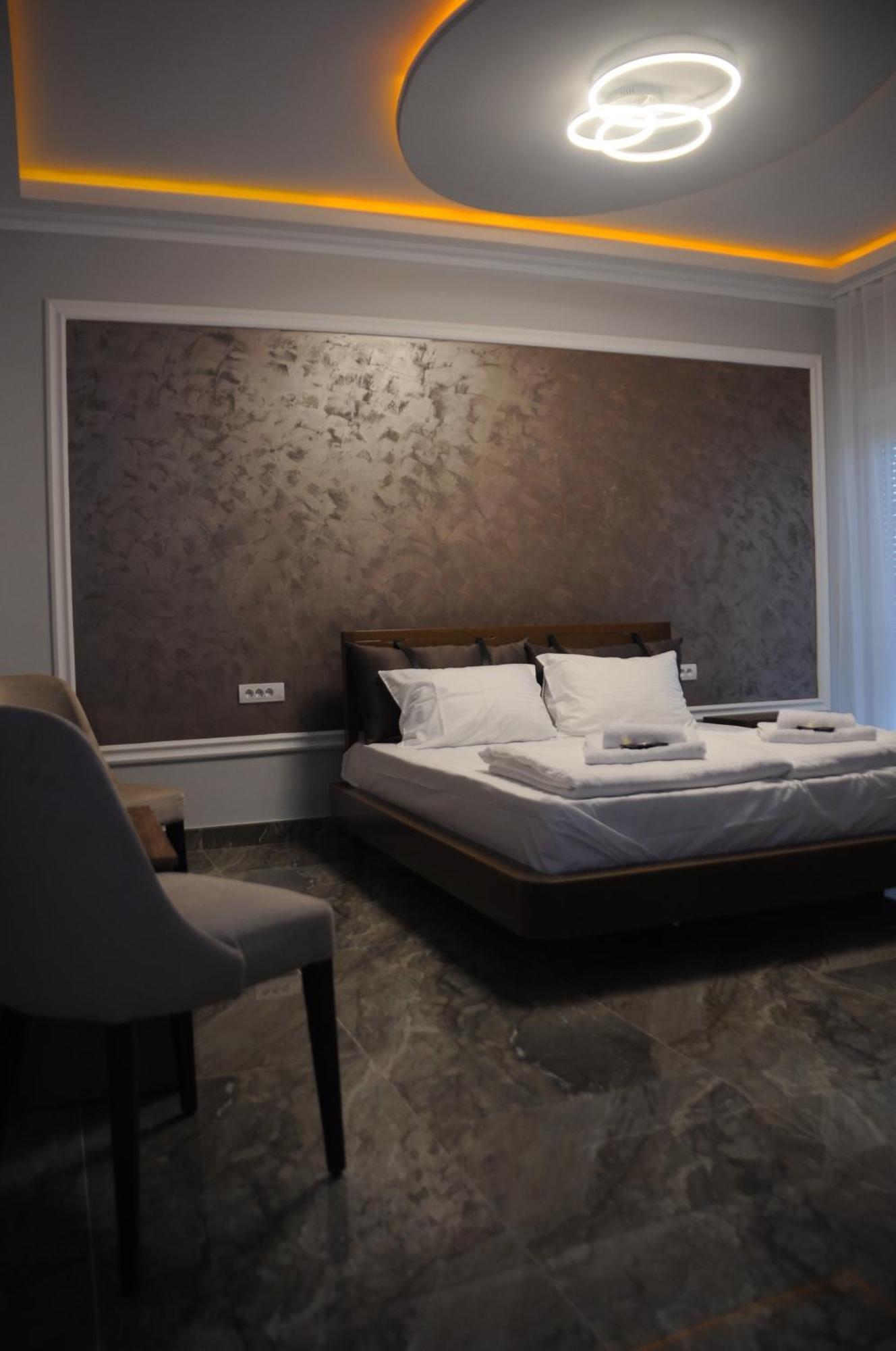 Hotel Sobe Sova Kikinda Exteriér fotografie